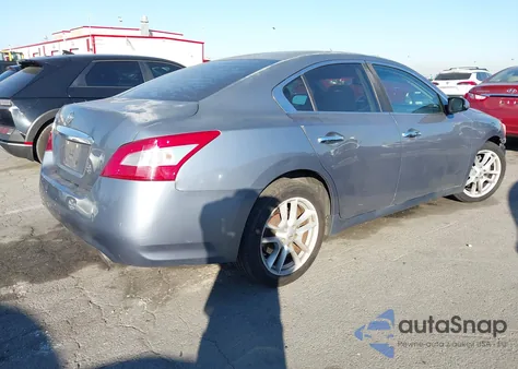 2010 Nissan Maxima 3.5 S z USA, uszkodzony, nr VIN 1N4AA5AP5AC801880